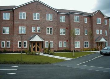 2 Bedrooms Flat to rent in Bellfield View, Bolton BL1