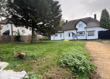 Thumbnail 5 bed cottage to rent in Pegmire Lane, Watford