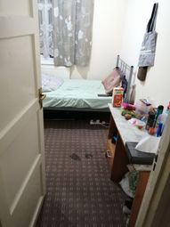 Thumbnail Room to rent in East Ham Station, East Ham, London