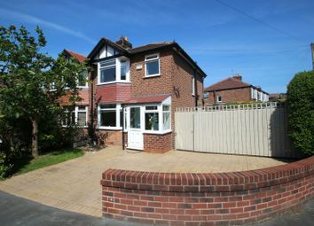 3 Bedrooms Semi-detached house for sale in Davenham Road, Sale M33