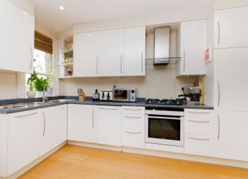 Thumbnail 3 bedroom flat to rent in Gascony Avenue, West Hampstead, London