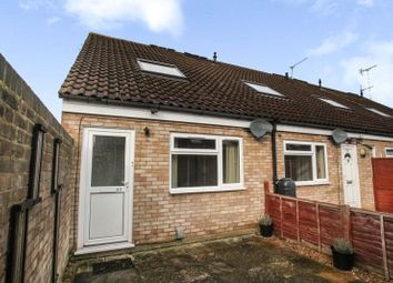 Thumbnail 3 bed bungalow to rent in Crop Common, Hatfield, Hertfordshire