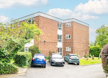 Thumbnail 2 bed flat to rent in Lemsford Road, St Albans, Hertfordshire