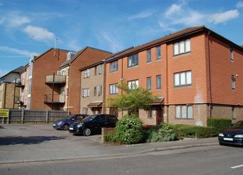 Thumbnail 1 bed flat to rent in High Street, Addlestone