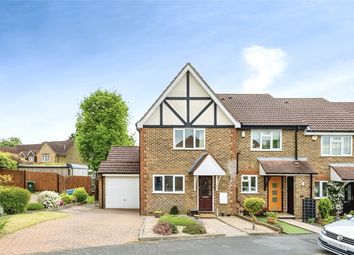 Thumbnail Detached house to rent in Glenmore Gardens, Abbots Langley, Hertfordshire