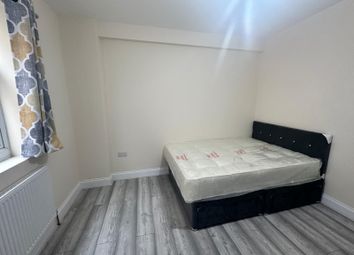 Thumbnail Room to rent in Munster Avenue, Hounslow
