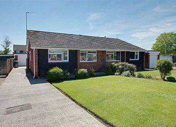 2 Bedrooms Bungalow for sale in Helmdon Road, Trowbridge BA14