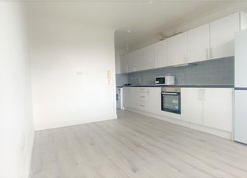 Thumbnail Flat to rent in Hornsey Road, London