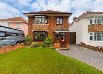 Thumbnail 4 bed detached house for sale in Broad Way, Hamble, Southampton
