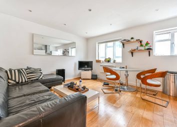 Thumbnail 1 bedroom flat for sale in Halton Road, Angel, London