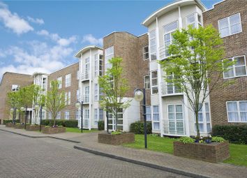 Thumbnail Flat for sale in Manbre Road, London