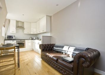 1 Bedrooms Flat to rent in College Terrace, London E3