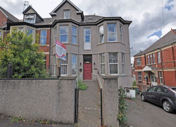6 Bedroom Semi-detached house for sale