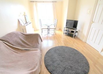 1 Bedrooms Flat to rent in Flat 78 Corbidge Court, Glaisher Street, Greenwich SE8