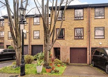 Thumbnail Property for sale in Abinger Mews, London