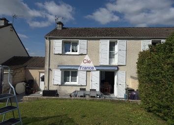 Thumbnail Property for sale in Auneuil, Picardie, 60390, France