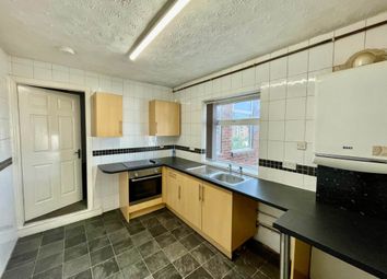 Thumbnail 3 bed flat to rent in Wellington Road, Dunston, Gateshead