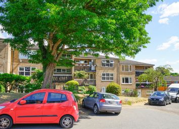 Thumbnail 2 bed flat for sale in Bideford Court, Linslade, Leighton Buzzard