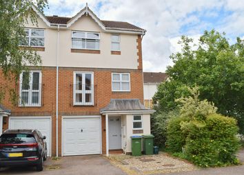 Thumbnail 3 bed town house to rent in Danesfield Close, Walton-On-Thames