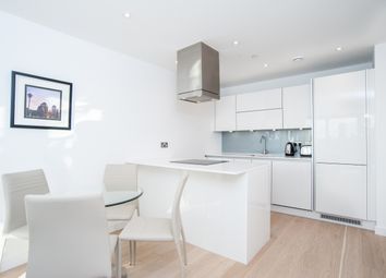 1 Bedrooms Flat to rent in Horizons Tower, Yabsley Street, Canary Wharf E14