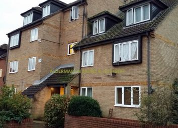 Thumbnail 2 bed flat for sale in Springwood Crescent, Edgware