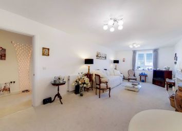 Thumbnail 2 bedroom flat for sale in Twickenham Road, Isleworth, Isleworth