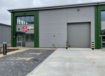 Thumbnail Industrial to let in Unit 4 Trade City Luton, Kingsway, Luton
