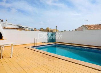 Thumbnail 4 bed villa for sale in Albufeira, Algarve, Portugal