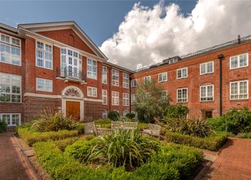 Thumbnail Flat for sale in Arcadian Place, Southfields, London