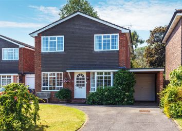 Thumbnail 4 bed detached house for sale in Bovingdon Heights, Marlow, Buckinghamshire