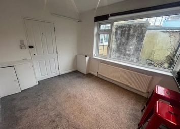 Thumbnail 1 bed flat to rent in Egremont Place, Brighton