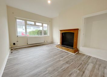 Thumbnail Maisonette to rent in Cornwall Avenue, Slough