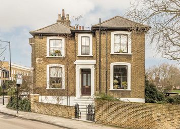 Thumbnail Terraced house to rent in Lansdowne Drive, London