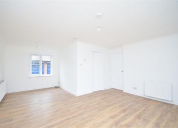 Thumbnail Flat to rent in Murray Road, Northwood