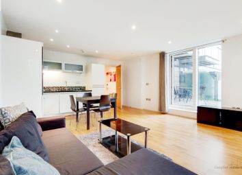 Thumbnail 1 bed flat for sale in Millharbour, London