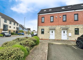 Thumbnail Town house for sale in King Oswald Drive, Blaydon-On-Tyne