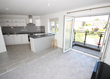 Open Plan Lounge/Fitted Kitchen