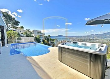 Thumbnail 4 bed chalet for sale in Street Name Upon Request, Altea, Es