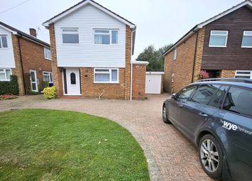 Thumbnail 3 bed property to rent in Woodlands Drive, Naphill, High Wycombe