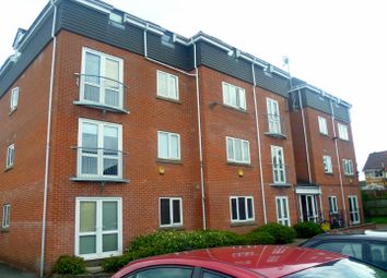 2 Bedrooms Flat to rent in Little Moss Lane, Swinton, Manchester M27