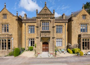 4Themanor-001.Jpg