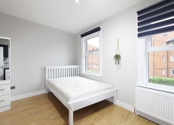 Thumbnail Studio to rent in Trundleys Road, London