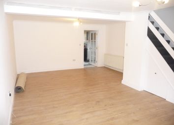 2 Bedroom Semi-detached house for rent