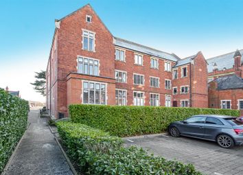 Thumbnail 2 bed flat for sale in King Edward Place, Bushey