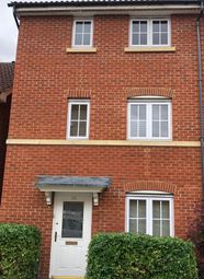 Thumbnail 4 bed end terrace house to rent in Henley Road, Queens Park, Bedford