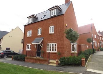 4 Bedrooms Detached house for sale in Foxhills Way, Brackley NN13