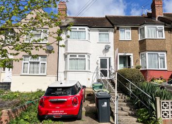 Thumbnail Terraced house for sale in Bourne View, Greenford