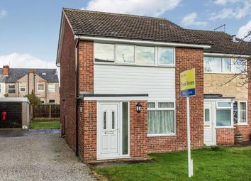 3 Bedrooms Semi-detached house for sale in Cornwall Drive, Grassmoor, Chesterfield, Derbyshire S42