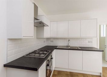 2 Bedrooms Flat for sale in Chandos Road, London N17