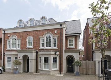 5 Bedroom Semi-detached house for rent